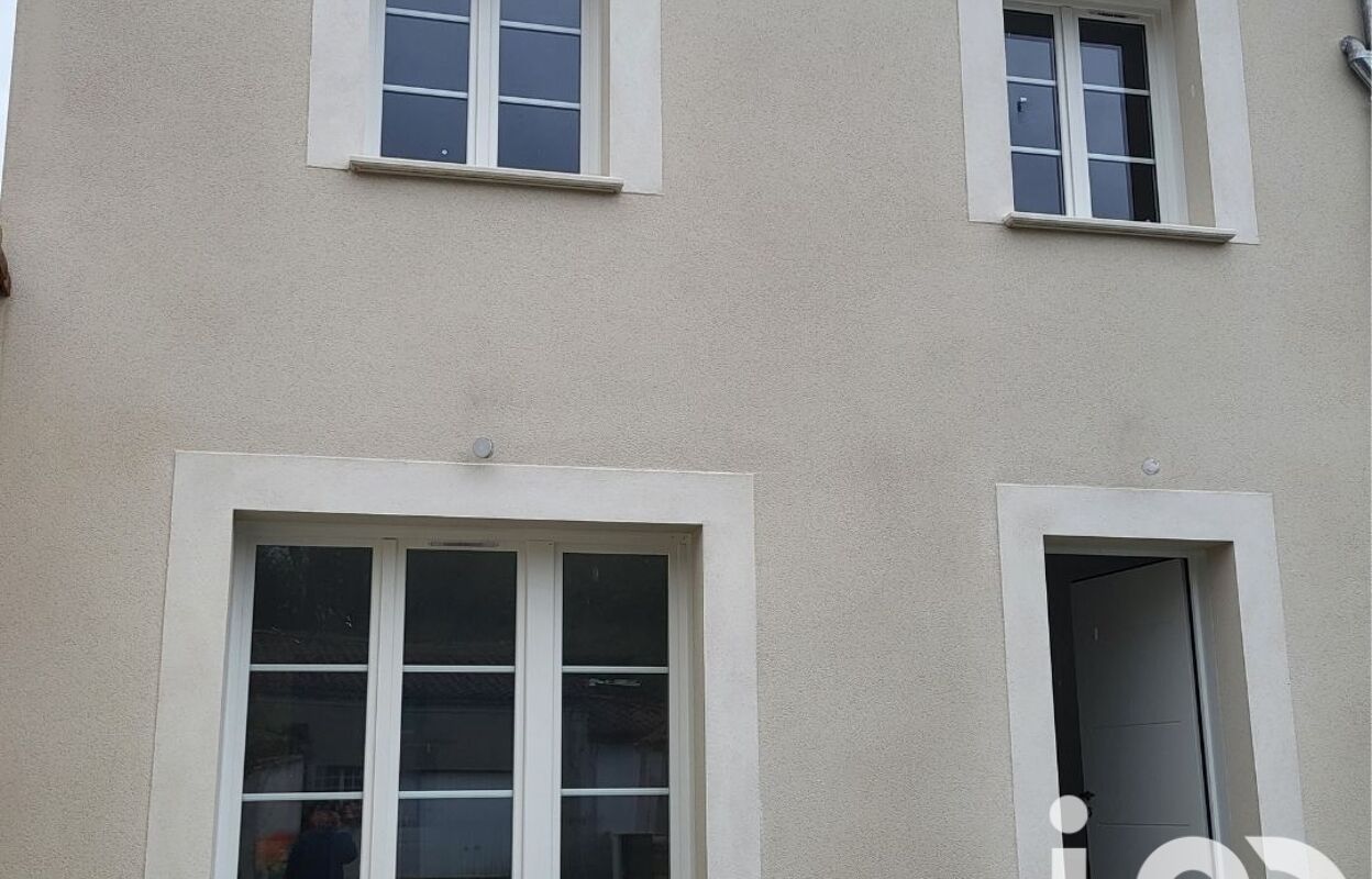 maison 4 pièces 85 m2 à vendre à Niort (79000)