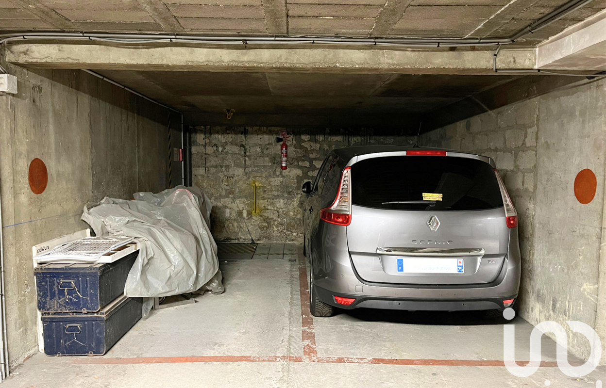 garage  pièces 7 m2 à vendre à Paris 14 (75014)