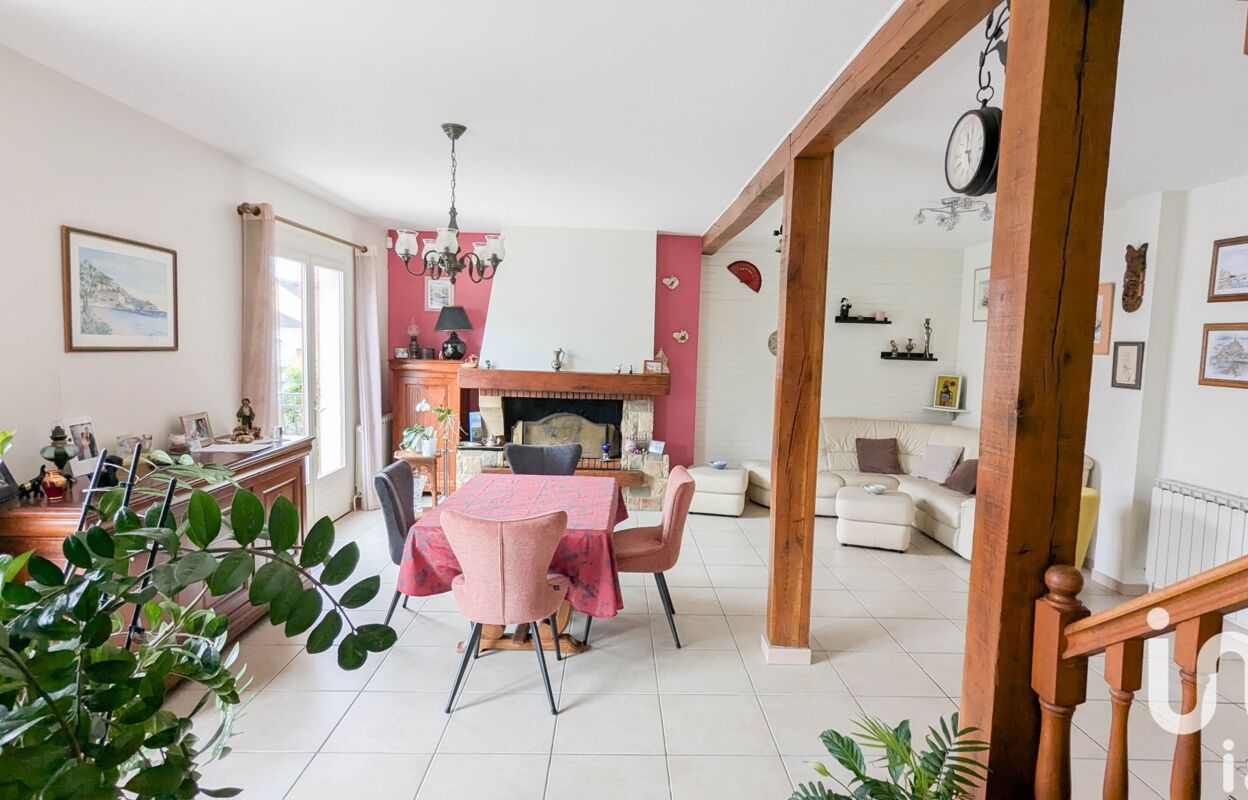 maison 6 pièces 127 m2 à vendre à Pontault-Combault (77340)