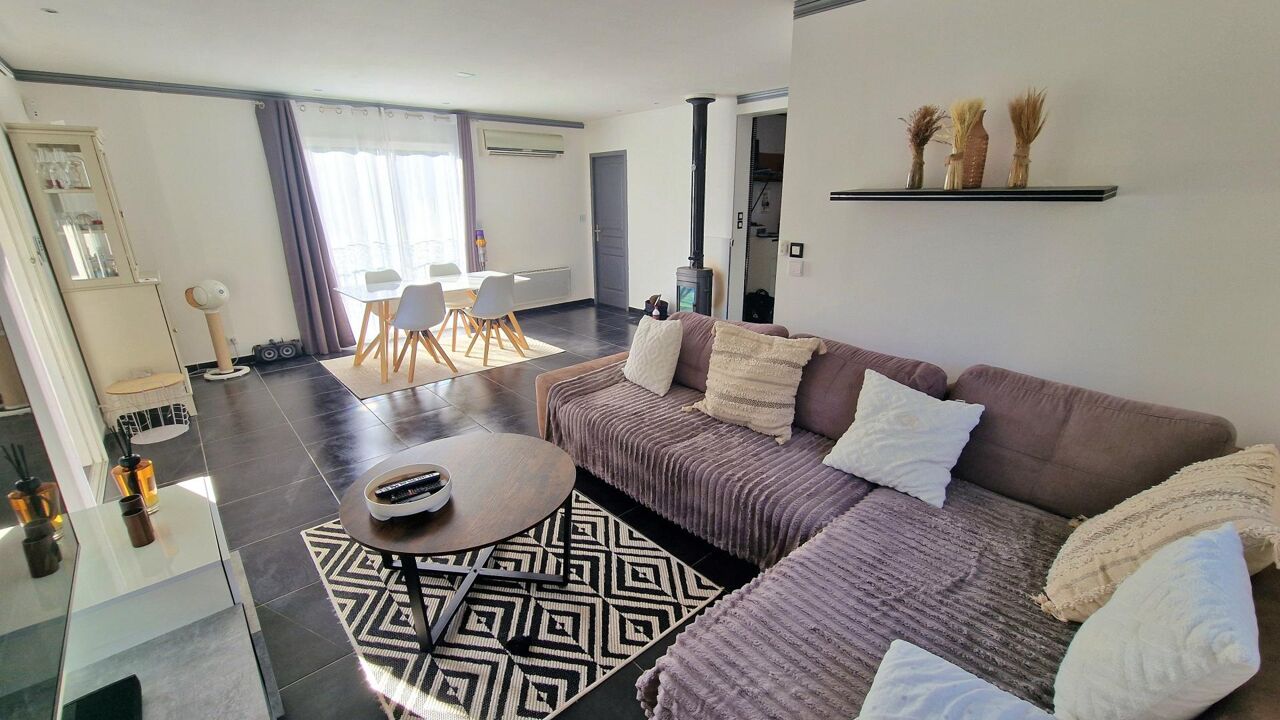 maison 5 pièces 150 m2 à vendre à Méounes-Lès-Montrieux (83136)