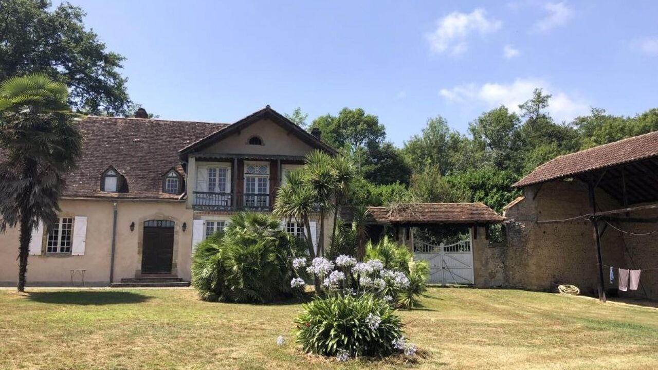 maison 5 pièces 225 m2 à vendre à Arricau-Bordes (64350)