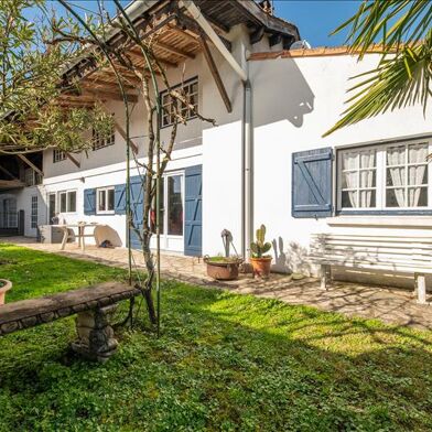 Maison 11 pièces 327050 €