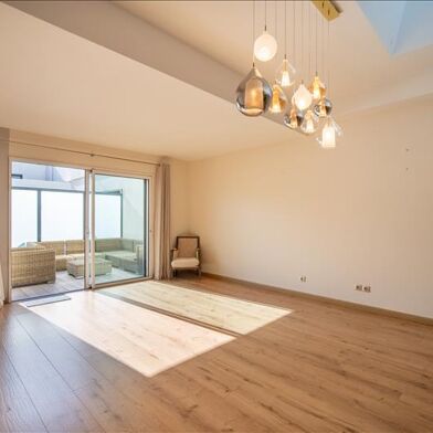 Appartement 4 pièces 799900 €