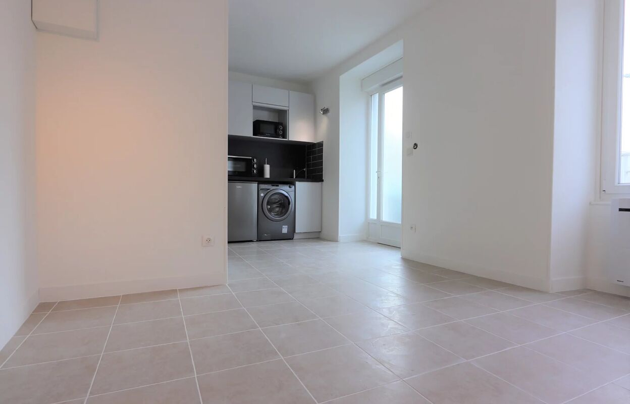 appartement 1 pièces 20 m2 à vendre à Mandres-les-Roses (94520)