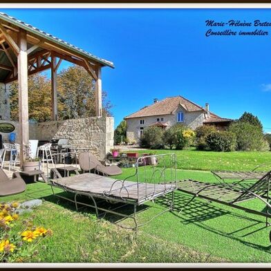 Maison 9 pièces 650000 €