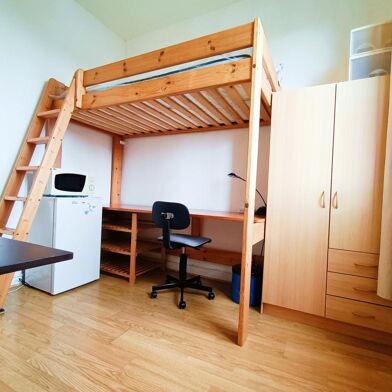 Appartement 1 pièces 370 €