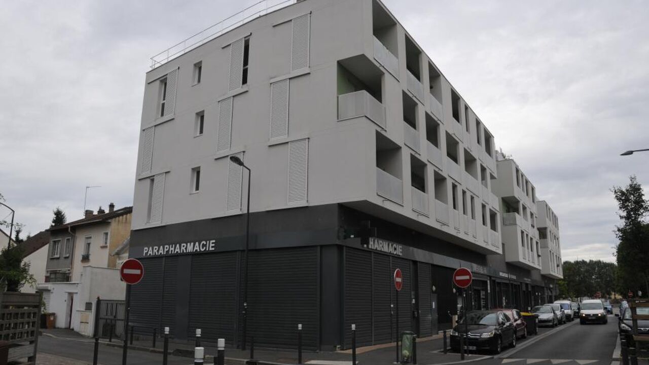 appartement 4 pièces 73 m2 à louer à Montreuil (93100)