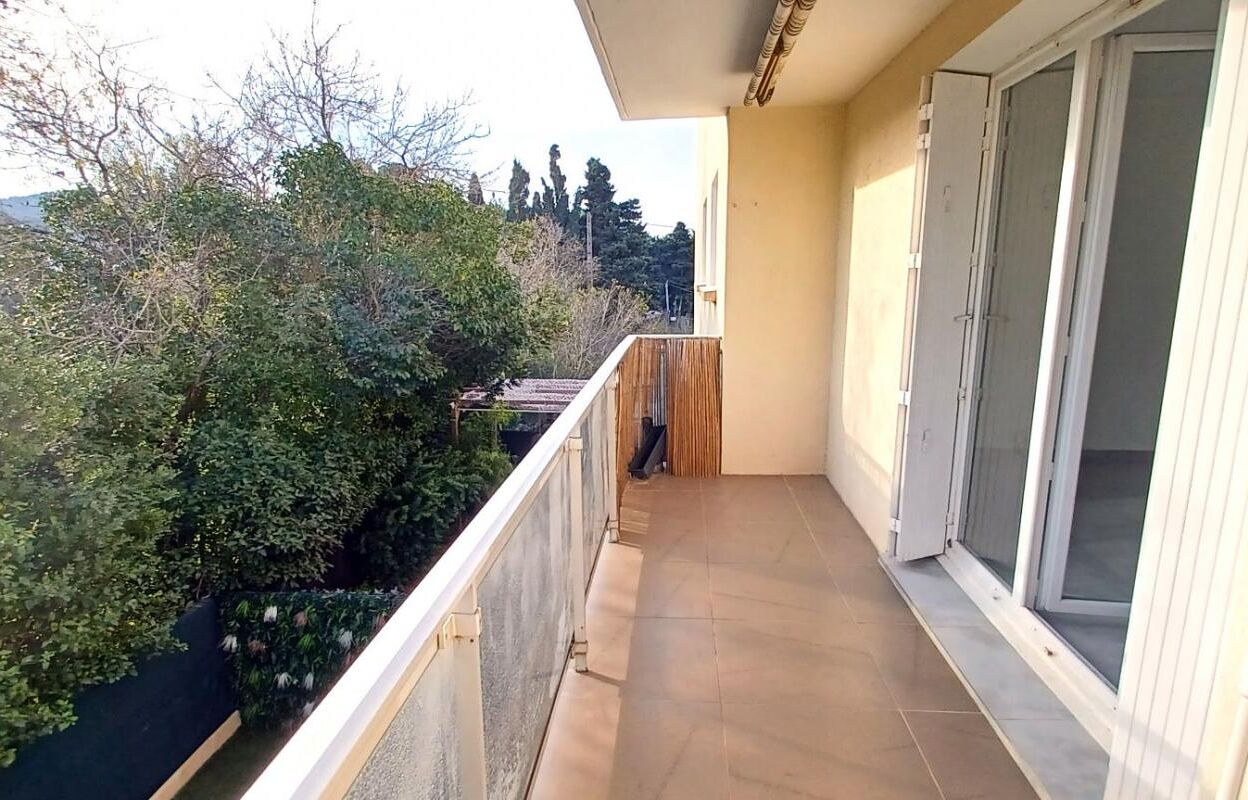 appartement 2 pièces 33 m2 à vendre à Six-Fours-les-Plages (83140)