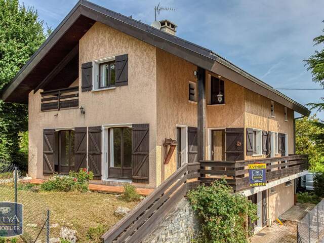 Maison 11 pièces 207 m² à Saint-Baldoph — photo du bien