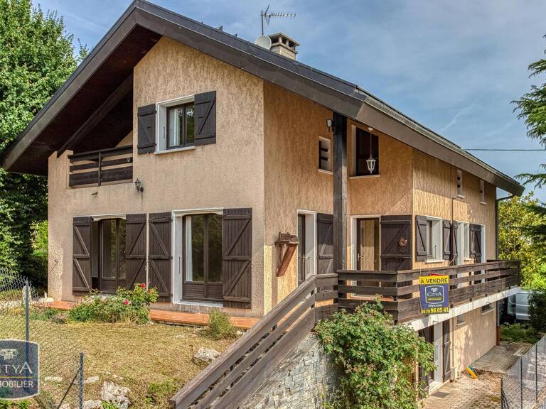 Maison 11 pièces 207 m² — photo 1