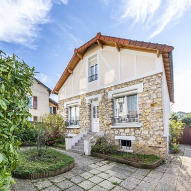 Maison 5 pièces 140 m²