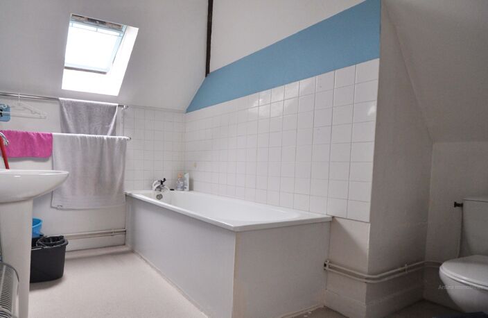 Studio lumineux proche centre de Sainte-Savine — photo 3