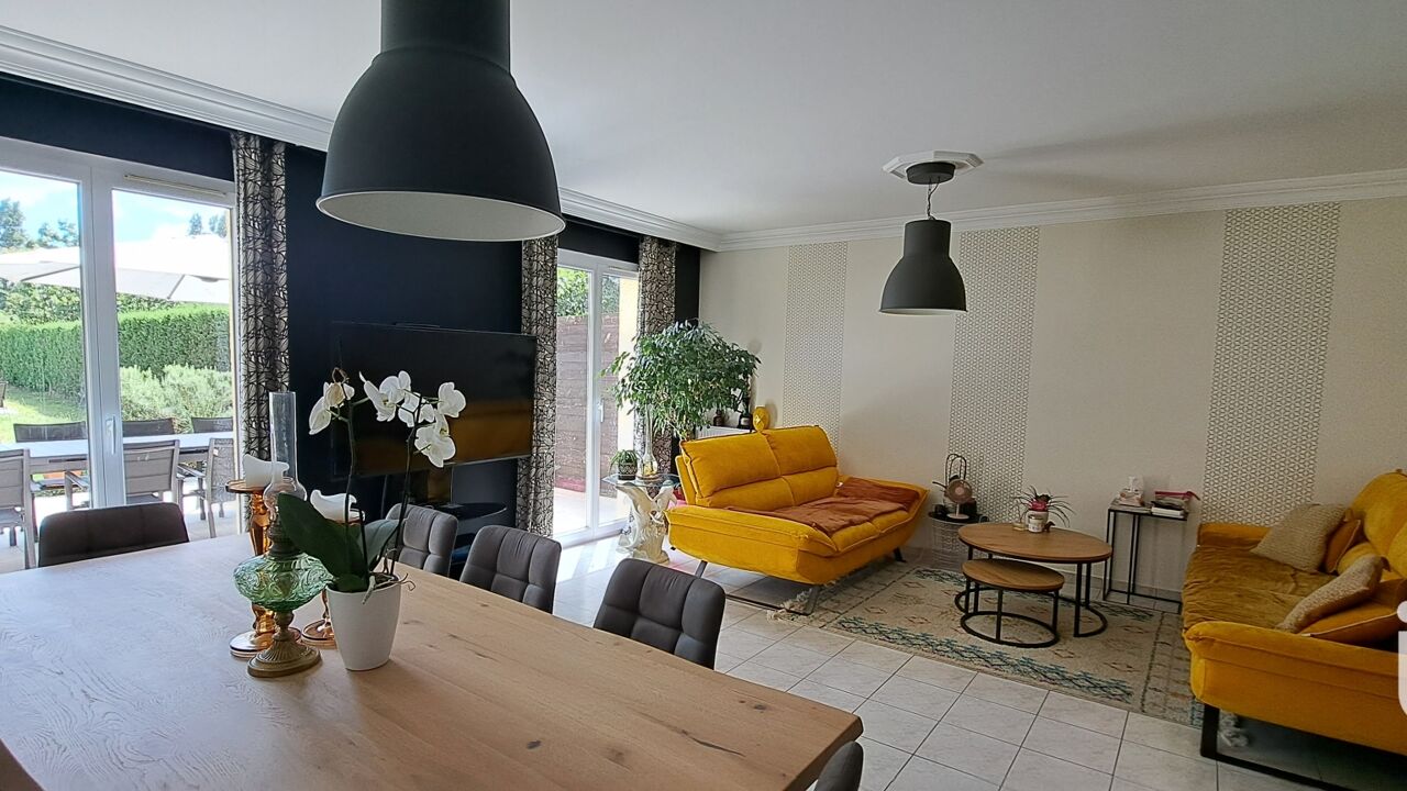 maison 5 pièces 115 m2 à vendre à Villefranche-sur-Saône (69400)