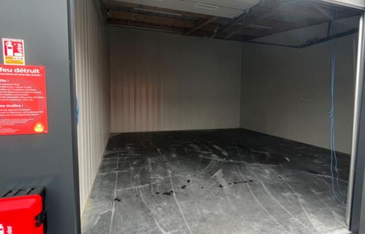 garage  pièces 56 m2 à louer à Montbéliard (25200)