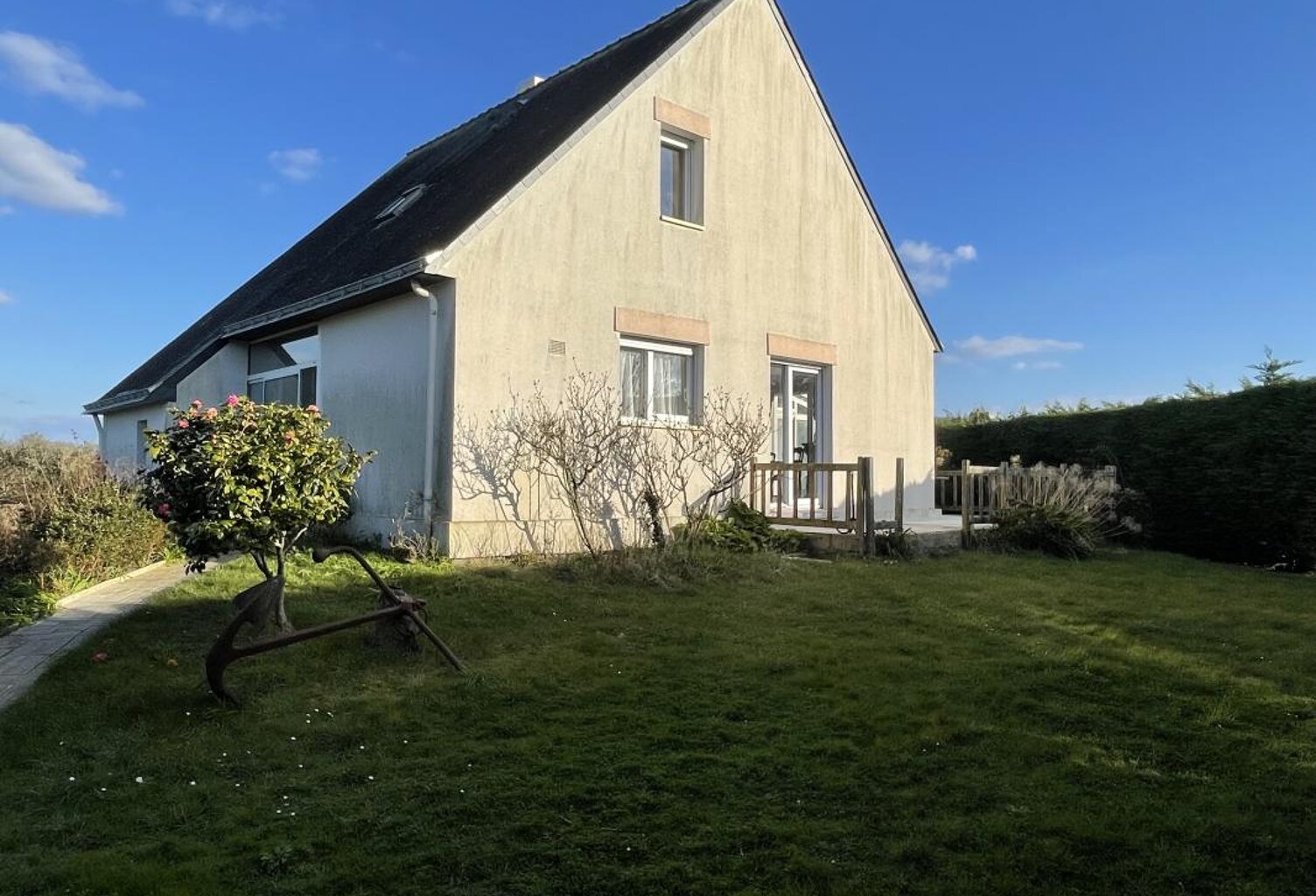 KERROCH - MAISON AVEC GRAND TERRAIN CONSTRUCTIBLE — photo 1