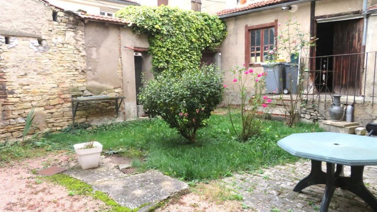 maison 5 pièces 110 m2 à vendre à Gannat (03800)