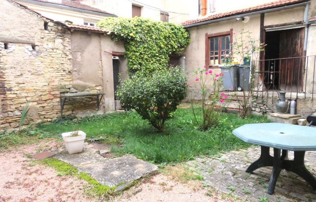 maison 5 pièces 110 m2 à vendre à Gannat (03800)