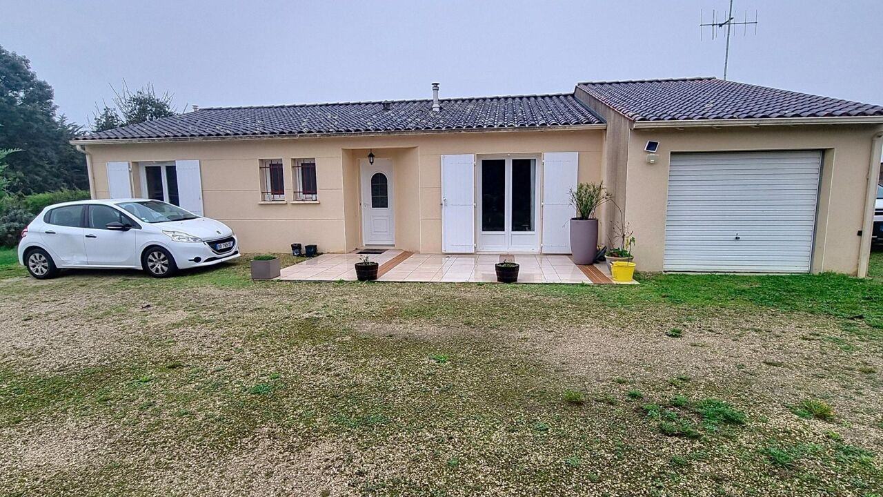 maison 4 pièces 101 m2 à vendre à Blanzac-Lès-Matha (17160)