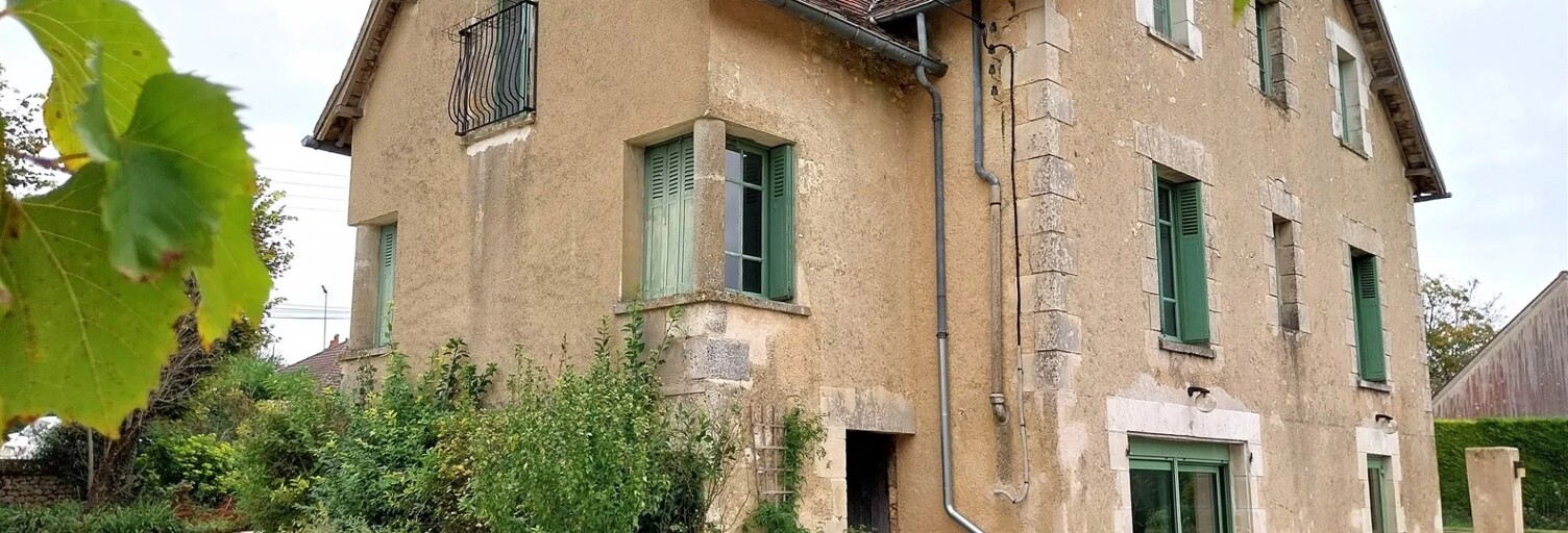 Maison 9 Pièces 205 m² à vendre à Angles-sur-l'Anglin (86260)