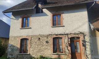 Maison 5 Pièces 130 m² à vendre à Saint-Geoire-en-Valdaine (38620)