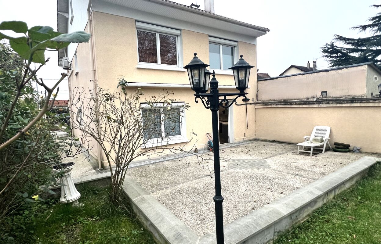 maison 9 pièces 158 m2 à vendre à Chelles (77500)