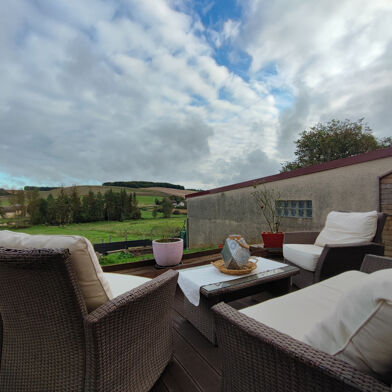 Maison 6 pièces 300000 €