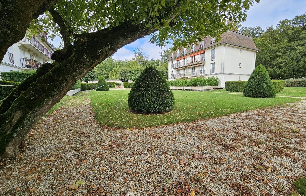 appartement 4 pièces 106 m2 à vendre à Fontainebleau (77300)