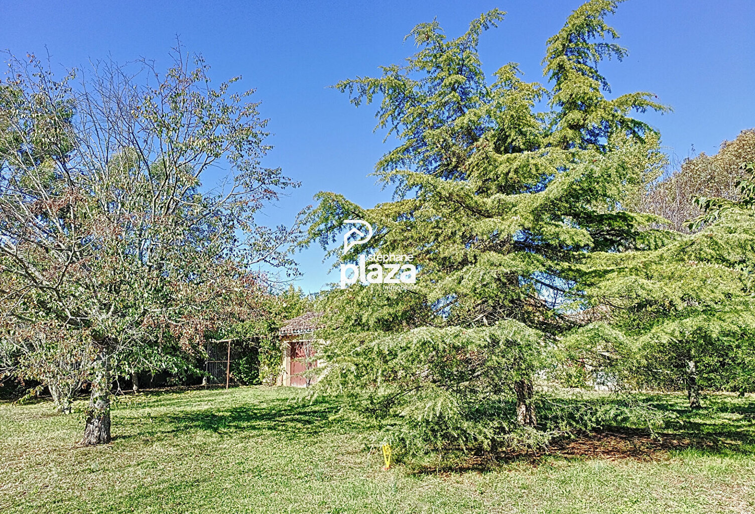 Plaza Immobilier - Plaisance du Touch - Hyper Centre - Terrain de 650 m² — photo 1