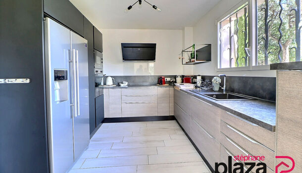 Villa / Maison 5 pièces  à vendre Hyères 83400