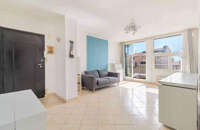 SUBLIME APPARTEMENT T4 MARSEILLE 78 m2 + BALCON + LOGGIA+ CAVE + PARKING (SUS) — photo 2