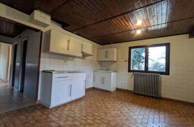 location appartement 700 € CC /mois à proximité de Velanne (38620)