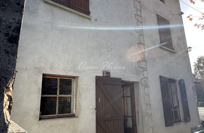 LUMBIN: Ancien moulin de 6 pieces + dépendances — photo 2