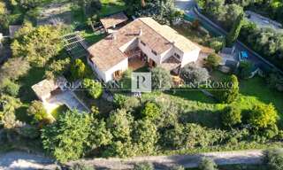 Maison 8 Pièces 250 m² à vendre à Nice (06200)