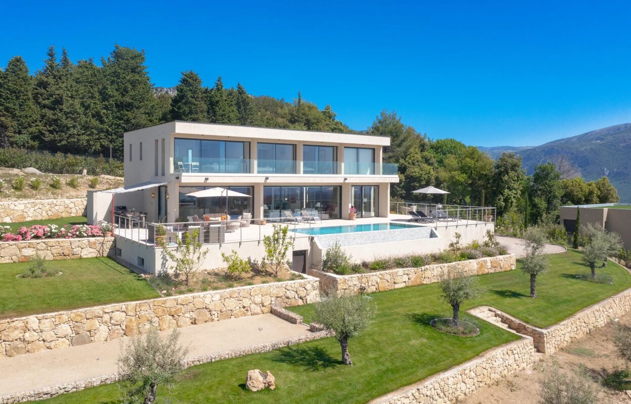 maison 12 pièces 563 m2 à vendre à Châteauneuf-Grasse (06740)