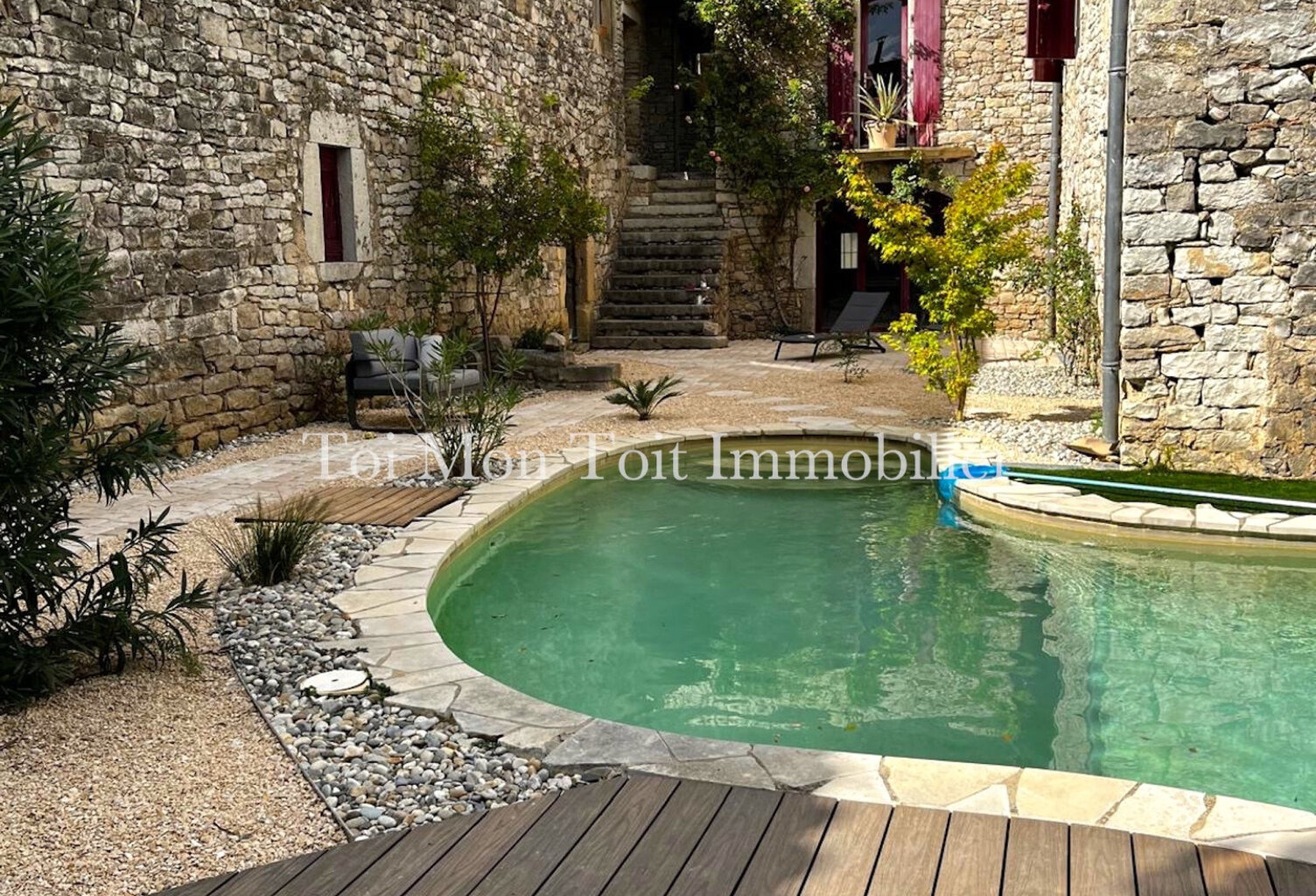 Ancienne Magnanerie de 278m2 habitable env. + Piscine & Dépe — photo 1