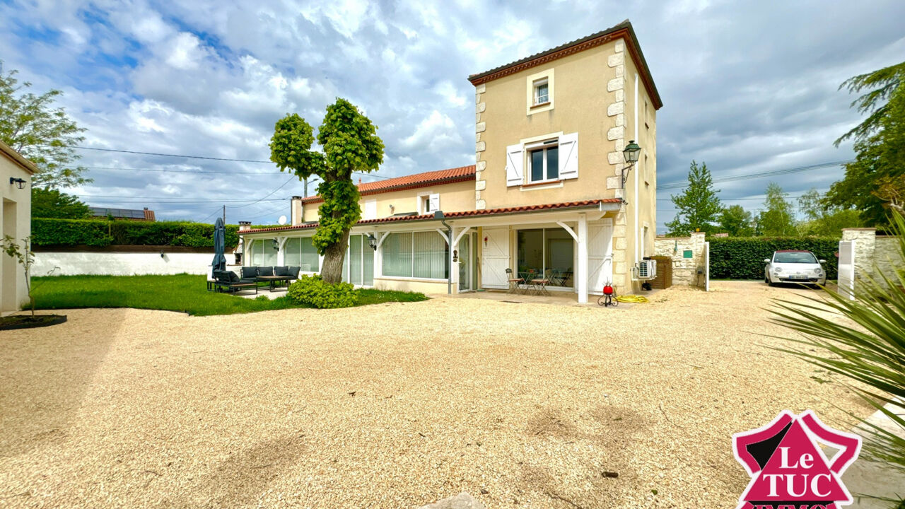 maison 14 pièces 319 m2 à vendre à Saint-Sylvestre-sur-Lot (47140)