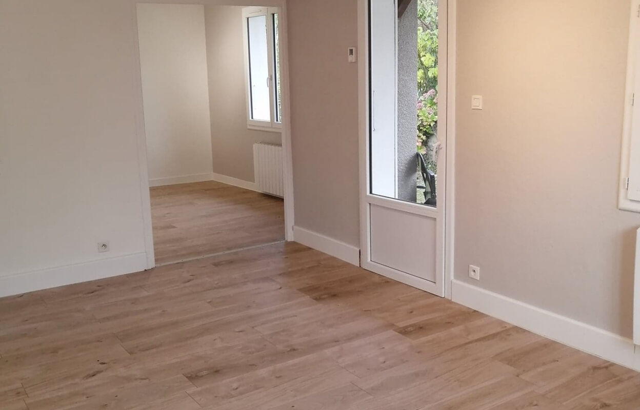 maison 4 pièces 60 m2 à vendre à Le Coteau (42120)