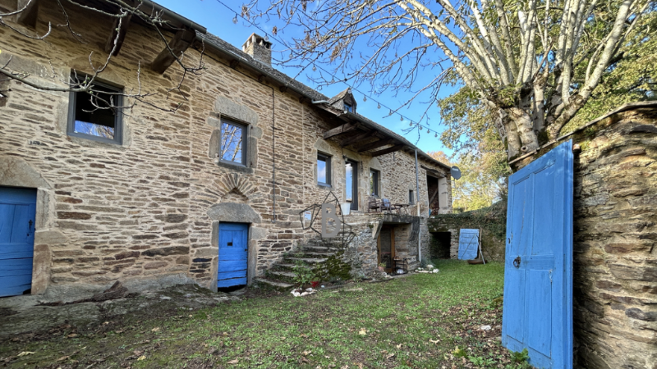 maison 4 pièces 180 m2 à vendre à Quins (12800)