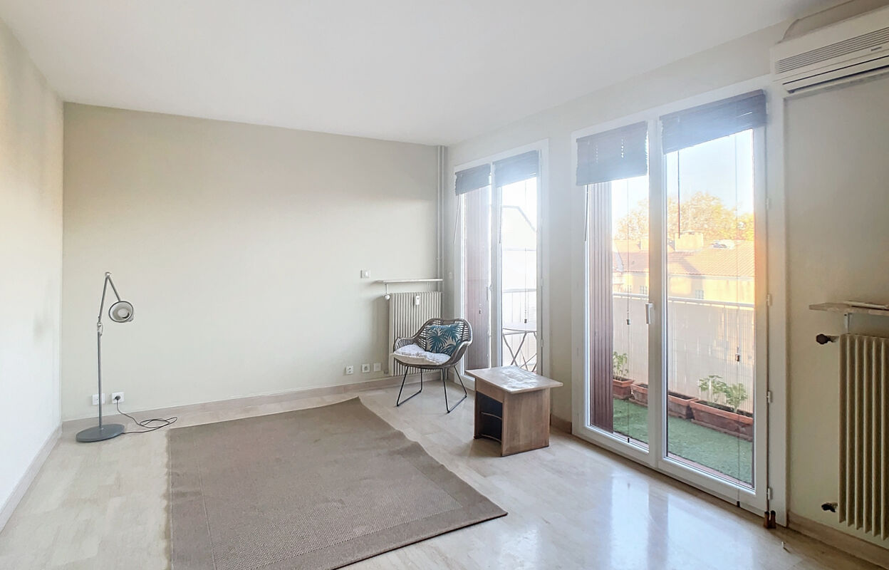 appartement 2 pièces 43 m2 à louer à Avignon (84000)