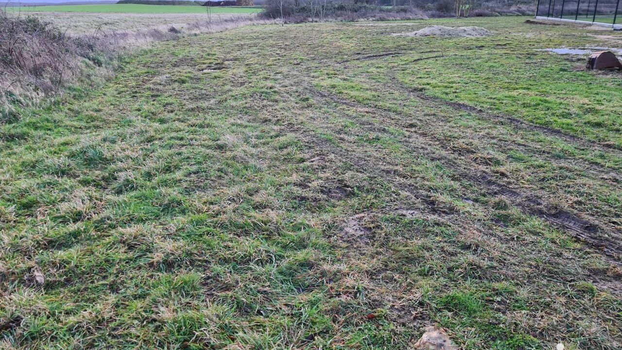 terrain  pièces 800 m2 à vendre à Le Boullay-Thierry (28210)