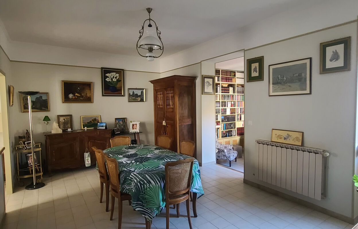 maison 12 pièces 290 m2 à vendre à Nîmes (30000)