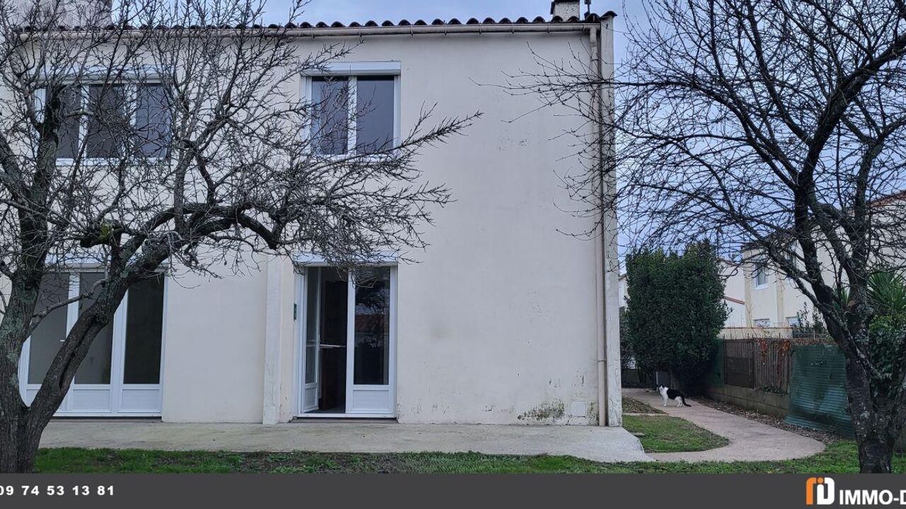 maison 6 pièces 103 m2 à vendre à Fontenay-le-Comte (85200)