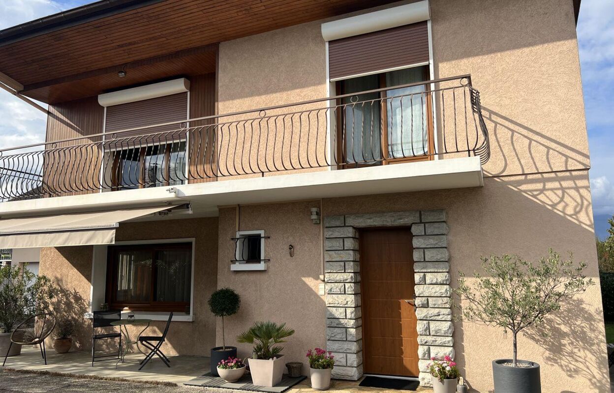 maison 5 pièces 130 m2 à vendre à Chambéry (73000)