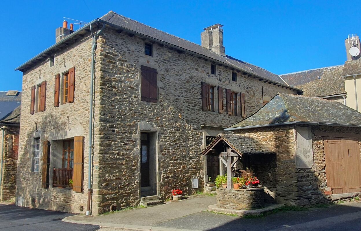 maison 8 pièces 166 m2 à vendre à La Salvetat-Peyralès (12440)