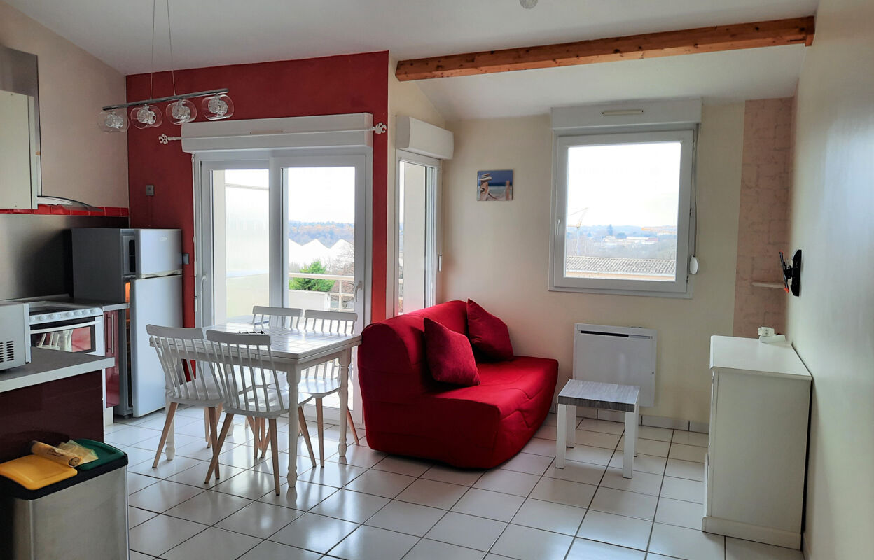 appartement 2 pièces 36 m2 à louer à Jonzac (17500)