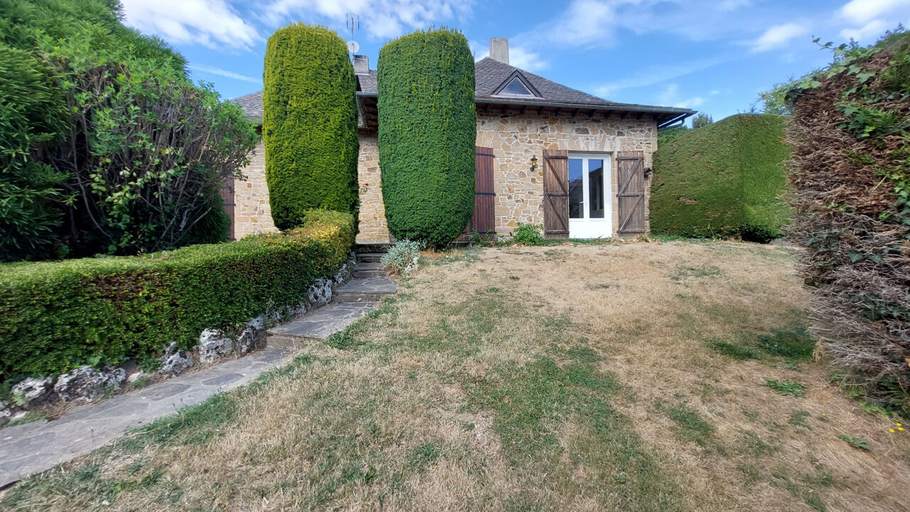 maison 5 pièces 134 m2 à louer à Rieupeyroux (12240)