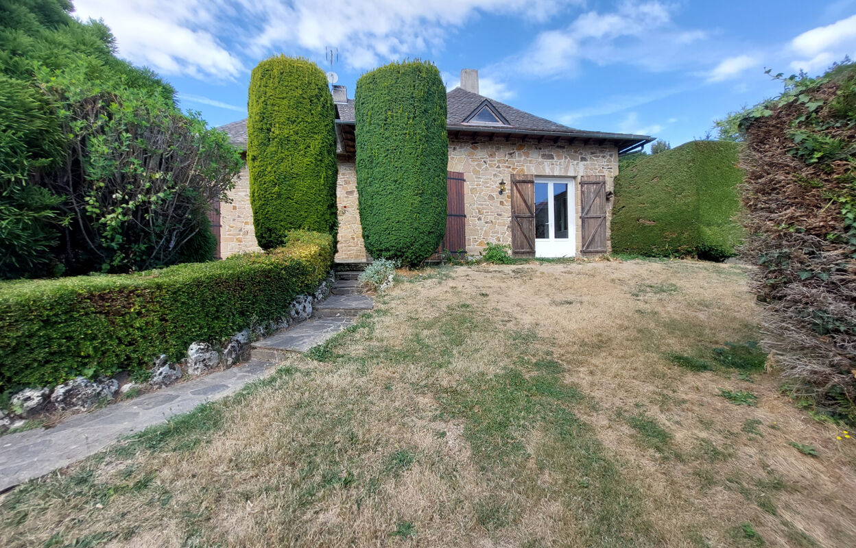 maison 5 pièces 134 m2 à louer à Rieupeyroux (12240)