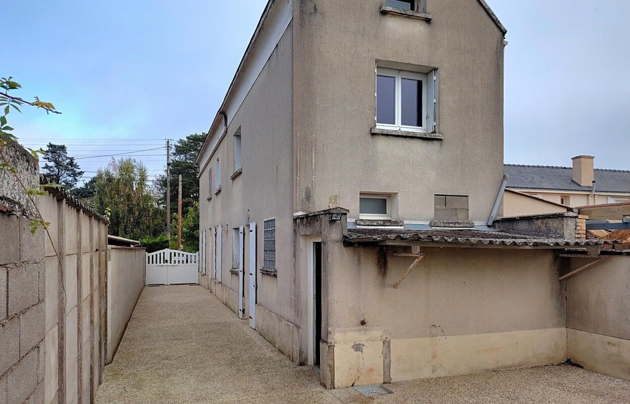 maison 5 pièces 112 m2 à vendre à Doué-la-Fontaine (49700)