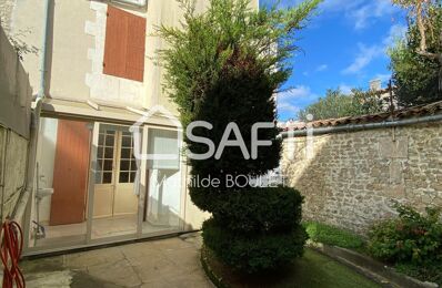 vente maison 119 000 € à proximité de Saint-Hilaire-de-Villefranche (17770)