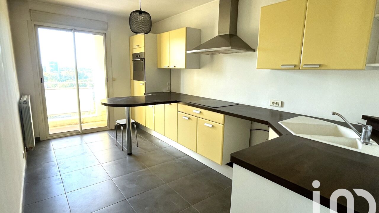 appartement 2 pièces 56 m2 à vendre à Bagnols-sur-Cèze (30200)